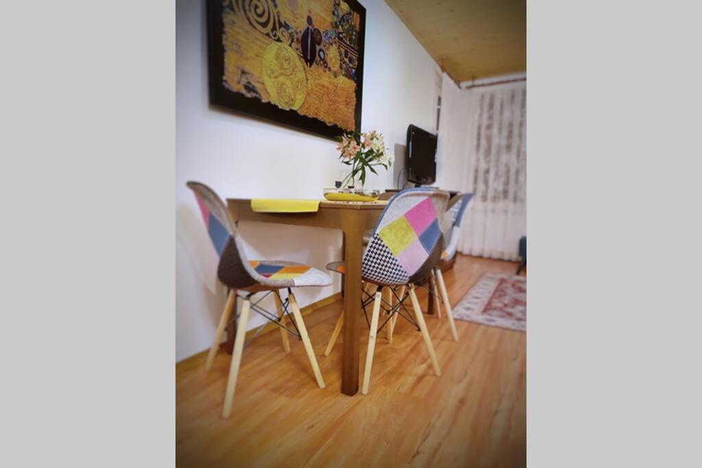 The Secret Lodge- New With Private Garage, Entire House Veliko Turnovo Bagian luar foto